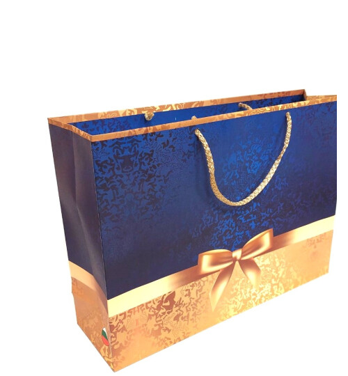 Подаръчна торбичка златна панделка